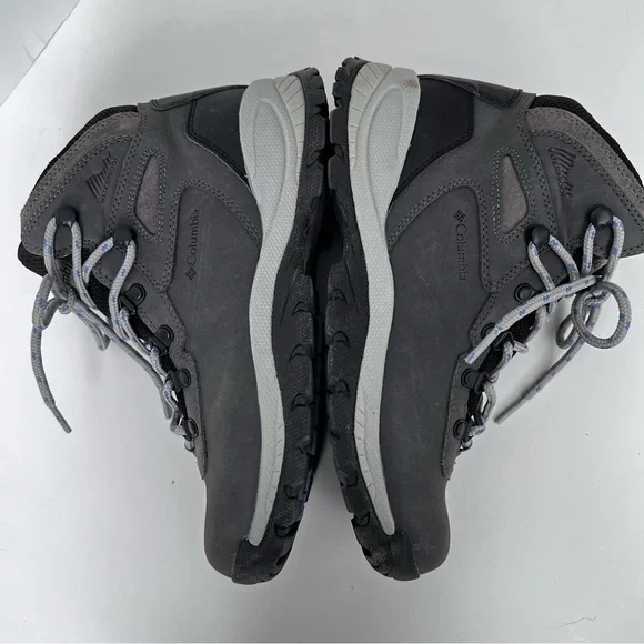 Columbia Women’s Newton Ridge Plus Quarry Cool Wave. Size 8. - Picture 4 of 7